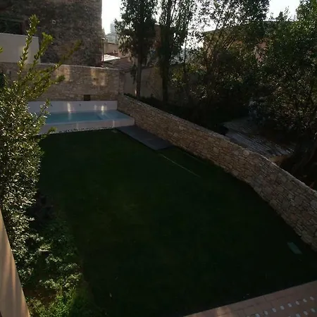 Beautifully Furnished Luxury In Barri Vell, Girona